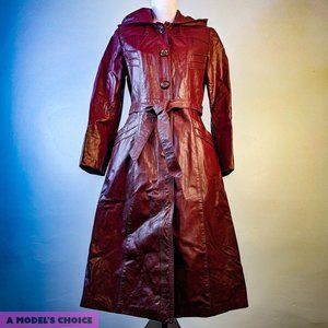 AUTHENTIC VINTAGE SEVENTIES BROWN LEATHER TRENCH COAT - WOMENS SMALL